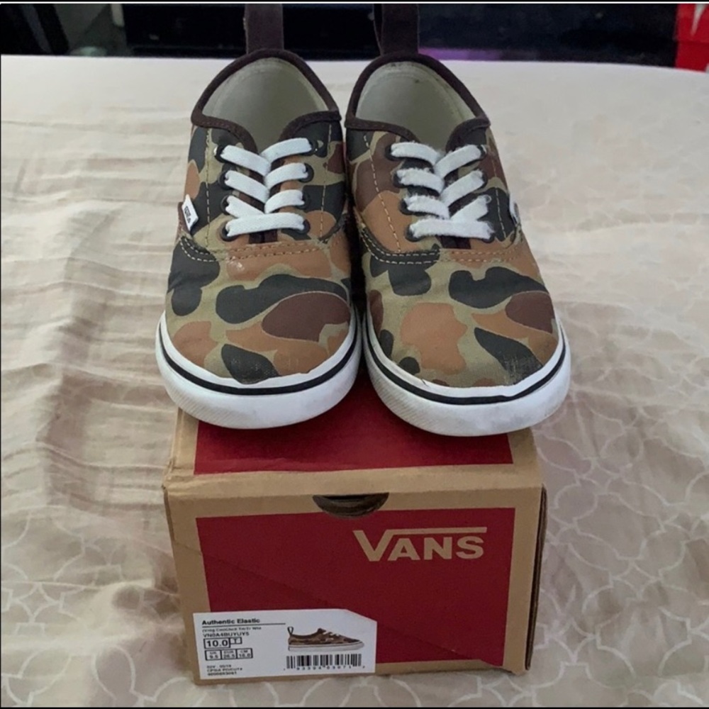 Vans authentic elastic sneaker